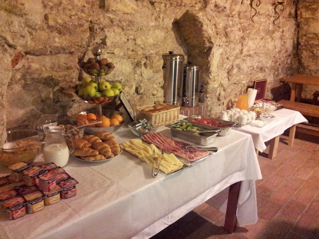 Hostel Mango Прага Екстер'єр фото