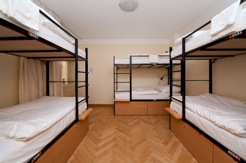 Hostel Mango Прага Екстер'єр фото